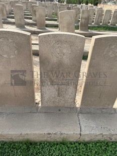 BAGHDAD (NORTH GATE) WAR CEMETERY - CLINCH, J